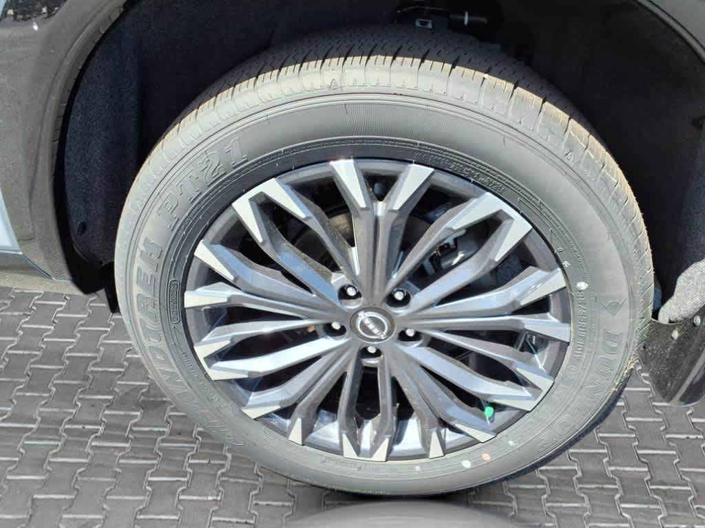 2025 Nissan Rogue Platinum