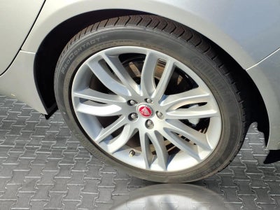 2017 Jaguar XF 35t Prestige