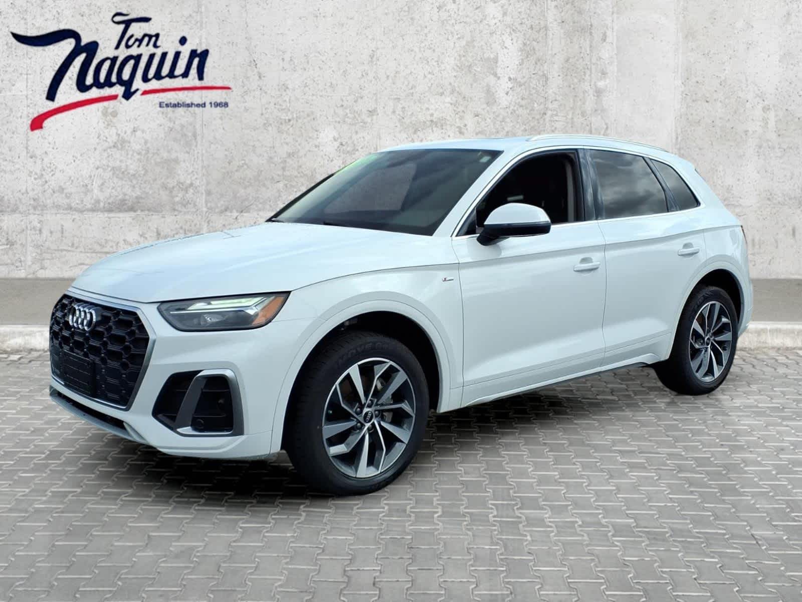 2023 Audi Q5 S line Premium Plus
